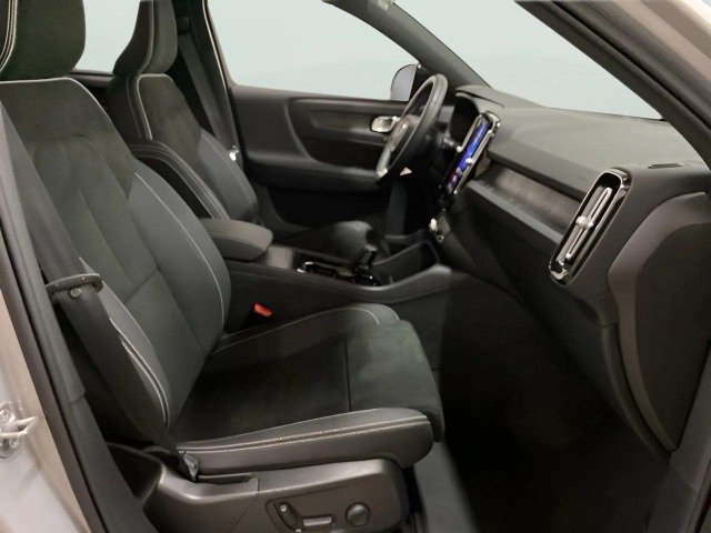 Used 2023 Volvo XC40 Recharge Ultimate AWD/4WD image 76