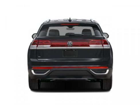 Certified 2025 Volkswagen Atlas Cross Sport SE image 5