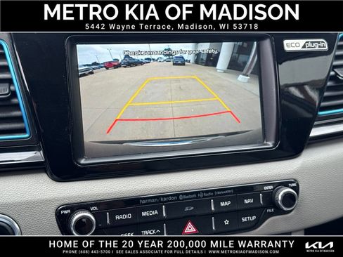 Used 2018 Kia Niro EX Premium FWD image 23