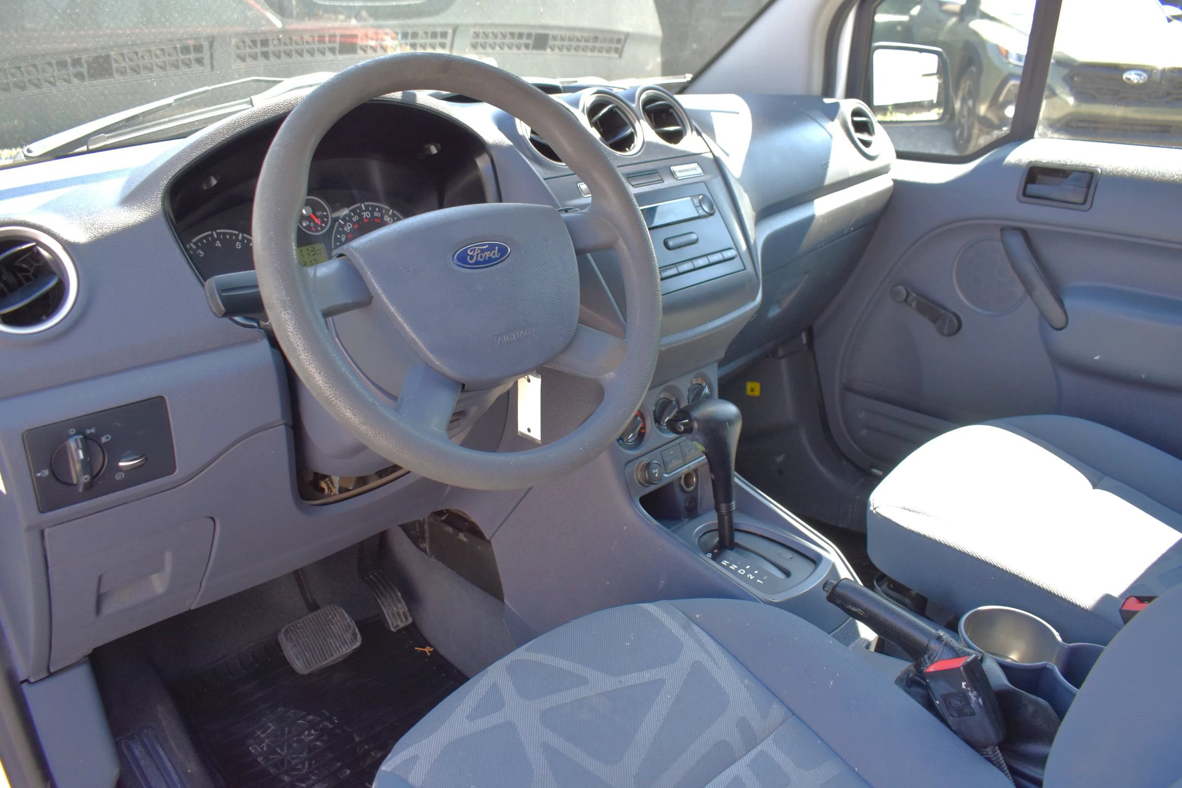 Used 2012 Ford Transit Connect XL FWD image 3