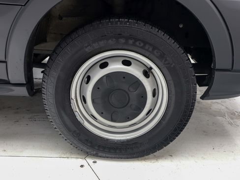Used 2018 Ford Transit 350 XL RWD image 29