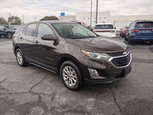 Certified 2020 Chevrolet Equinox LT w/ LPO, Floor Liner Package image 2