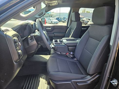 New 2026 Chevrolet Silverado 1500 W/T w/ Z71 Off-Road Package AWD/4WD image 22