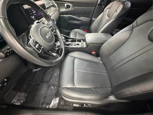 Certified 2023 Kia Sorento SX AWD/4WD image 13