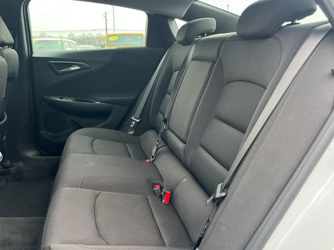 Used 2023 Chevrolet Malibu LT image 24