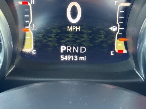 Used 2021 Jeep Gladiator Mojave AWD/4WD image 7