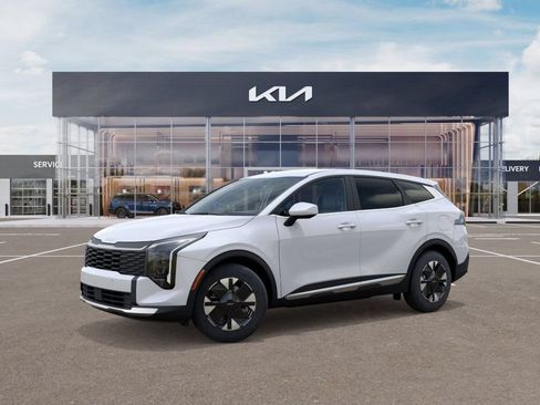 Certified 2026 Kia Sportage LX FWD image 8