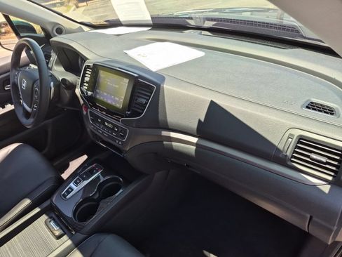 Used 2023 Honda Ridgeline RTL image 32