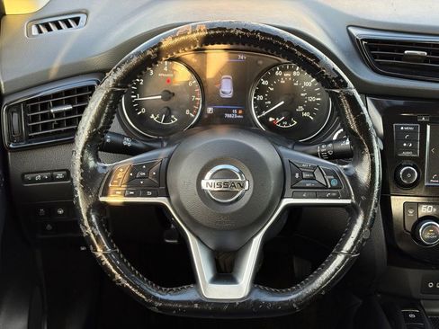 Used 2021 Nissan Rogue Sport SV w/ Technology Package FWD image 33