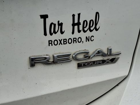 Used 2018 Buick Regal Essence w/ Driver Confidence Package #1 image 5