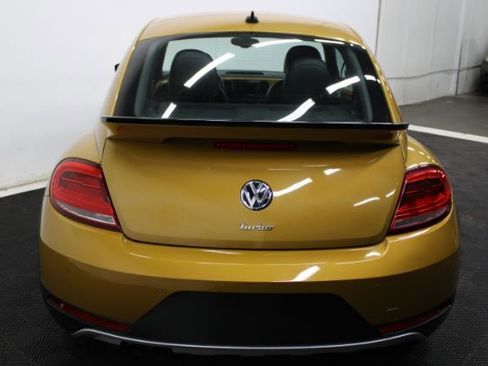 Used 2016 Volkswagen Beetle 1.8T Dune image 8