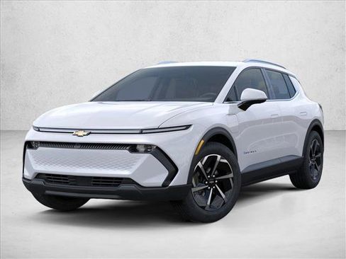 New 2026 Chevrolet Equinox EV LT image 6