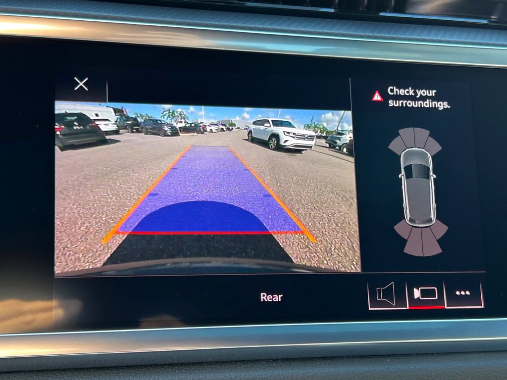 Used 2021 Audi Q3 2.0T Premium w/ Convenience Package AWD/4WD image 32