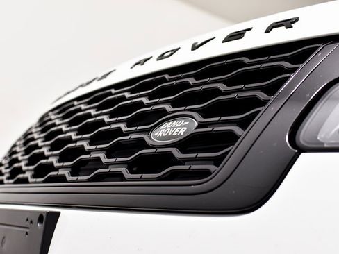 Used 2021 Land Rover Range Rover Westminster Edition image 4