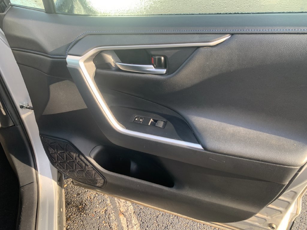 Used 2019 Toyota RAV4 XSE w/ Carpet Mat Package AWD/4WD image 20
