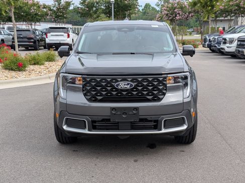 Used 2025 Ford Maverick Lariat AWD/4WD image 8