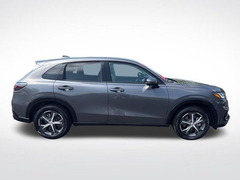 Certified 2025 Honda HR-V EX-L image 6