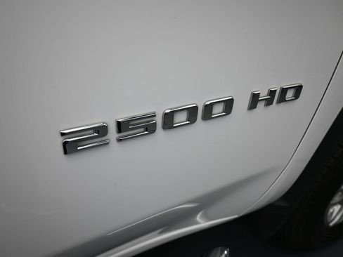 Used 2024 Chevrolet Silverado 2500 LT w/ Convenience Package image 49