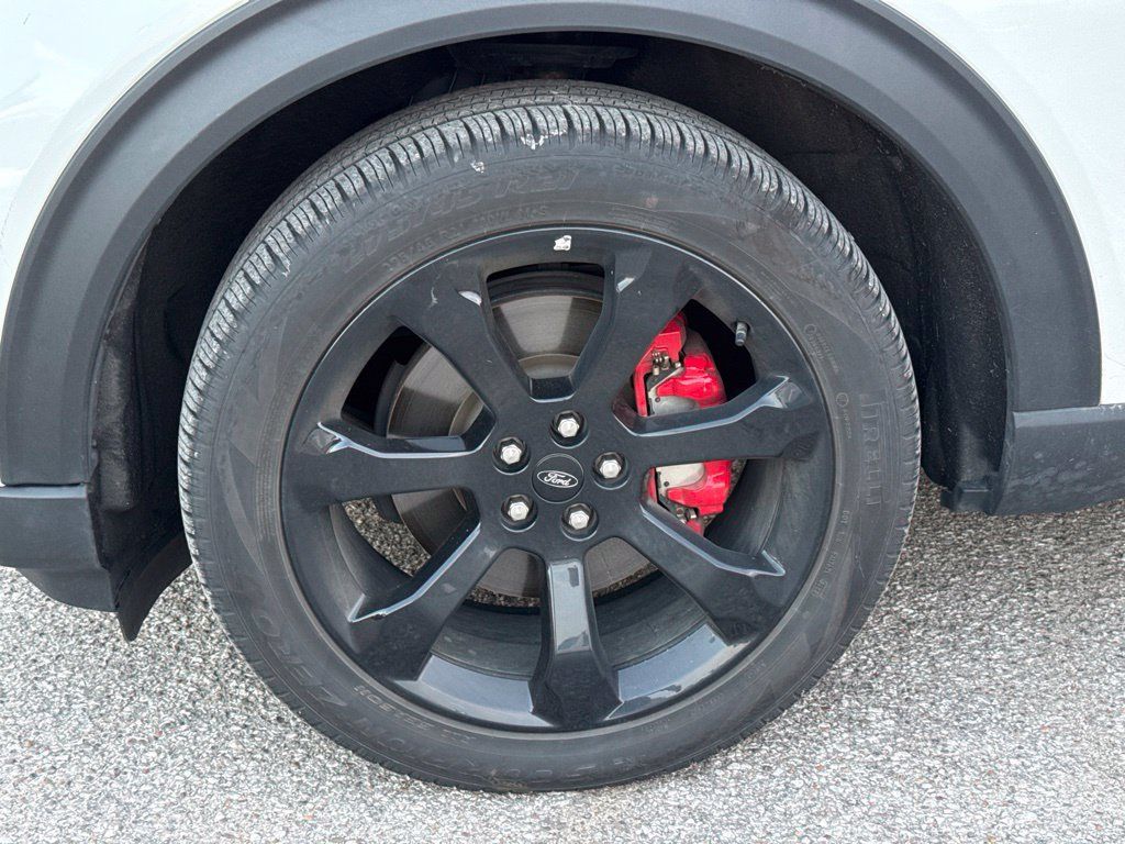 Used 2023 Ford Explorer ST w/ Equipment Group 401A AWD/4WD image 4