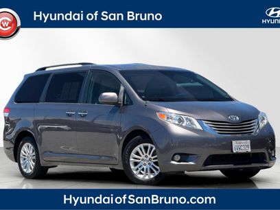 Used 2012 Toyota Sienna XLE