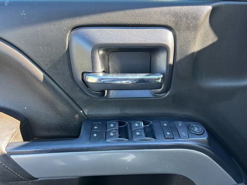 Used 2018 Chevrolet Silverado 2500 LT w/ All Star Edition image 22