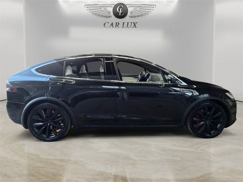 Used 2016 Tesla Model X P90D image 6