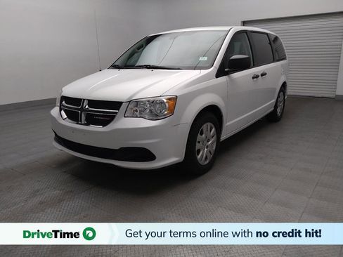 Used 2019 Dodge Grand Caravan SE FWD image 1