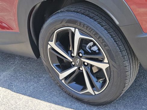 Used 2023 Chevrolet TrailBlazer RS w/ Convenience Package image 7