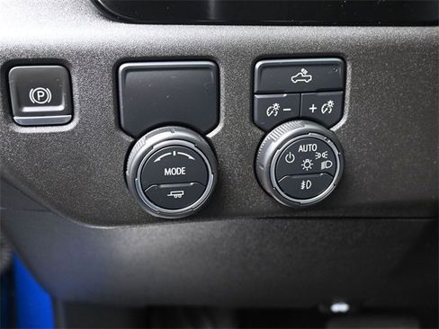 Used 2022 Chevrolet Silverado 1500 RST image 21