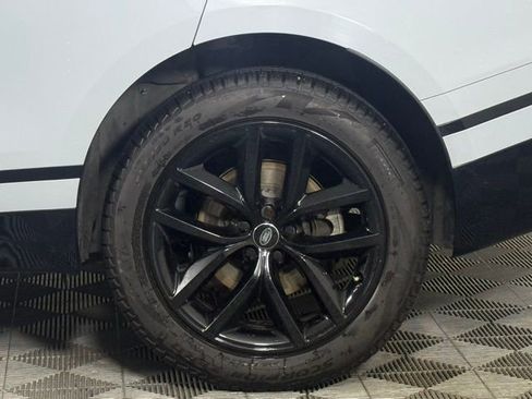 Used 2024 Land Rover Range Rover Velar Dynamic SE image 15