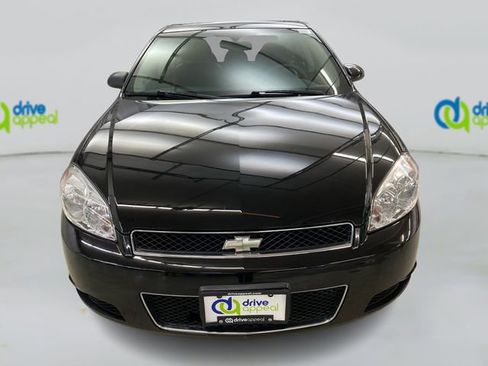 Used 2009 Chevrolet Impala SS w/ Convenience Package image 15