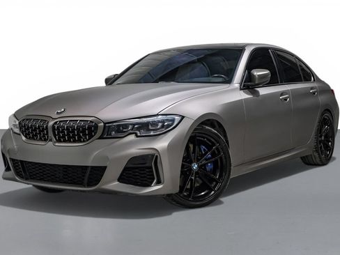 Used 2021 BMW M340i RWD image 4
