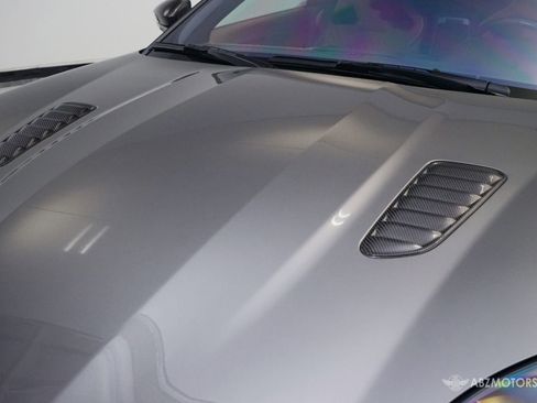 Used 2017 Jaguar F-TYPE SVR AWD/4WD image 13