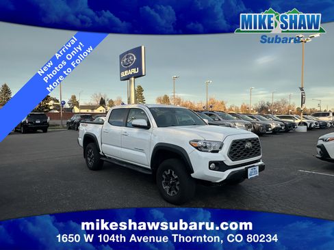 Used 2022 Toyota Tacoma TRD Off-Road image 6