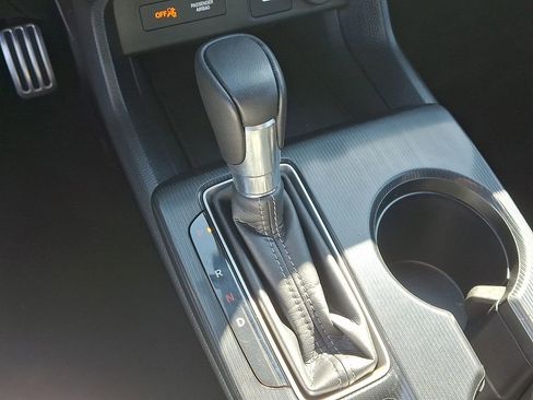 Used 2023 Honda Civic Sport image 15