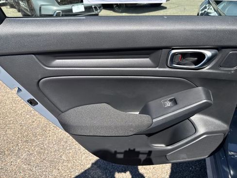 Used 2023 Honda Civic Sport image 13