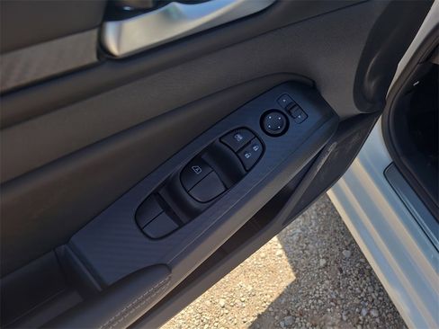 New 2025 Nissan Altima 2.5 SV w/ SV Premium Package image 14