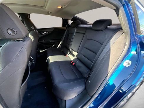 Used 2019 Chevrolet Malibu LT image 27