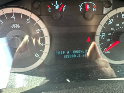 Used 2011 Ford Escape XLT w/ 201A Rapid Spec Order Code FWD image 2