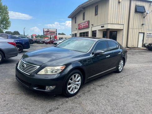 Used 2010 Lexus LS 460 RWD image 1