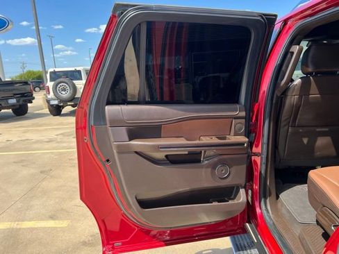 Used 2022 Ford Expedition Max King Ranch AWD/4WD image 15