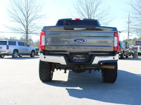 Used 2019 Ford F250 XL w/ STX Appearance Package image 7