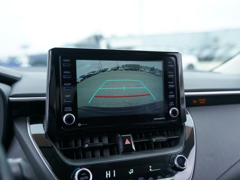 Used 2022 Toyota Corolla LE image 15