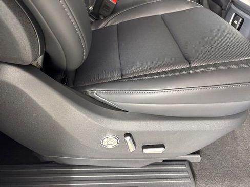 New 2025 Lincoln Navigator L Reserve w/ Jet Appearance Package image 25