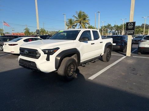 Used 2024 Toyota Tacoma SR image 20