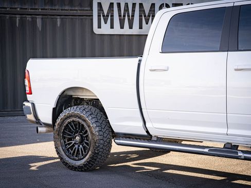 Used 2021 RAM 2500 Big Horn AWD/4WD image 5