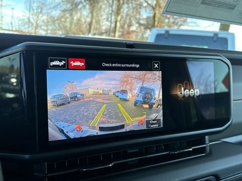 New 2026 Jeep Gladiator Mojave image 23