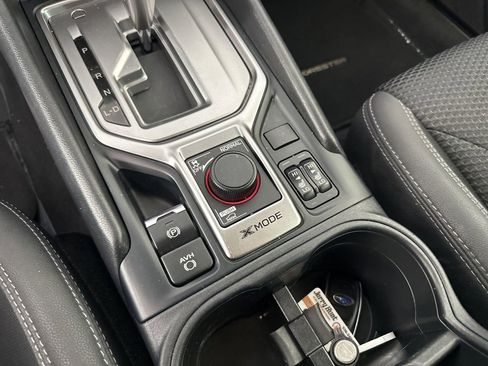 Used 2020 Subaru Forester Premium AWD/4WD image 18