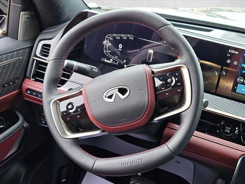 Used 2026 INFINITI QX80 Autograph image 11