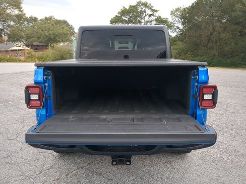 Certified 2021 Jeep Gladiator Sport image 11